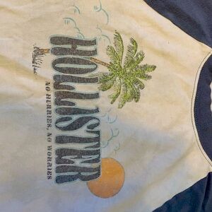 Hollister Baby Tee in the Size XS for Women